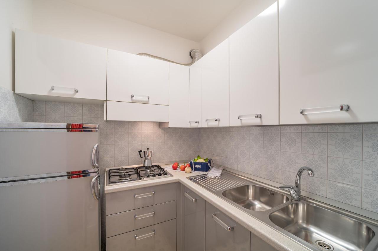 Residenza Puerto Do Sol Apartment Lignano Sabbiadoro Ngoại thất bức ảnh