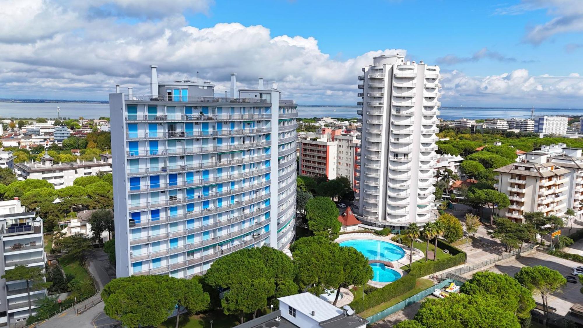 Residenza Puerto Do Sol Apartment Lignano Sabbiadoro Ngoại thất bức ảnh